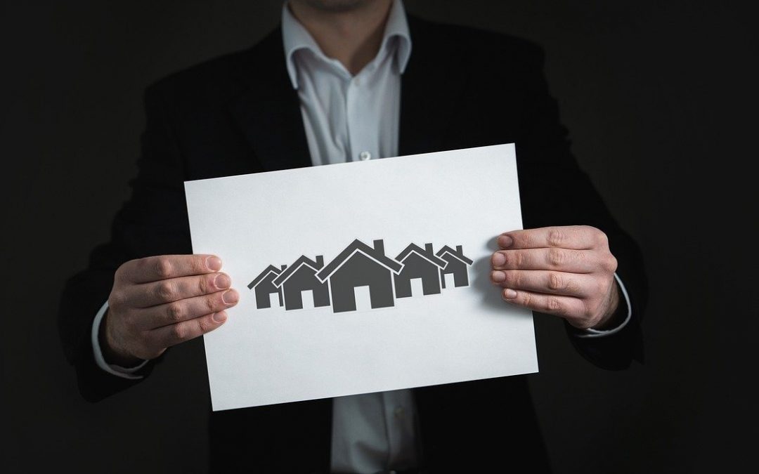 Quelle est la différence entre un agent commercial immobilier et un agent immobilier ?